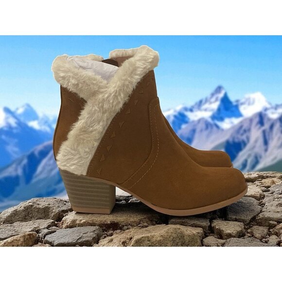 UNR8ED Coco Girls Faux Fur Ankle Boots Youth Size 13M Chestnut Trim Block Heel - Picture 11 of 16